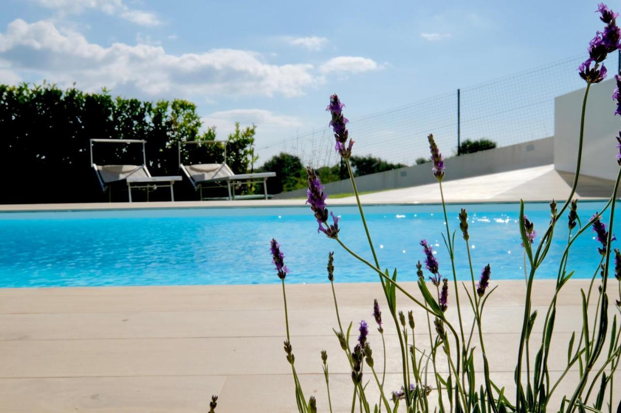Villa Almata Lu Lioni Bagian luar foto