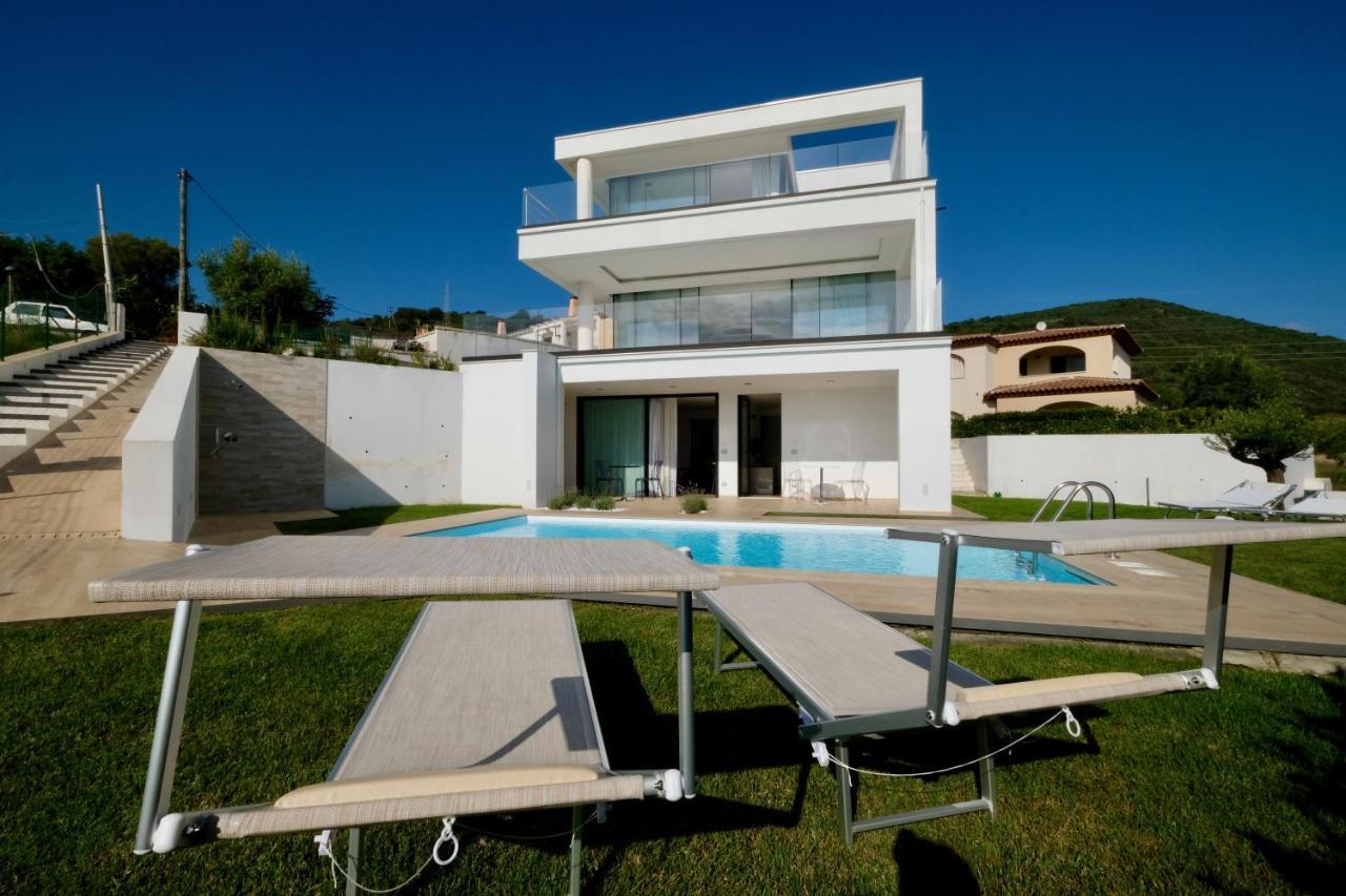 Villa Almata Lu Lioni Bagian luar foto